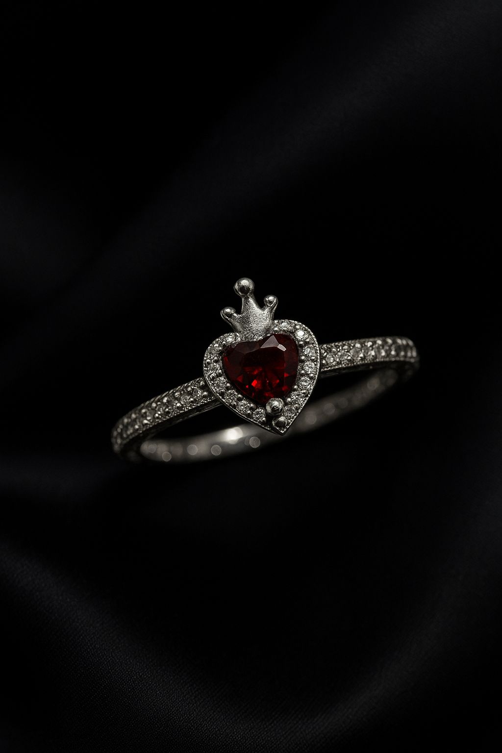 Anillo Corazón de Blancanieves – "Plata .925"